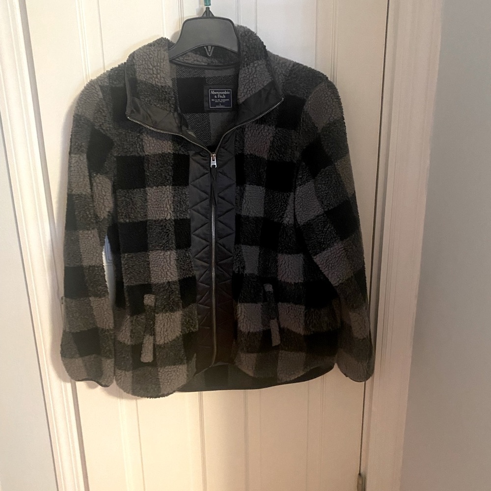 Abercrombie fleece zip up jacket - Size Large